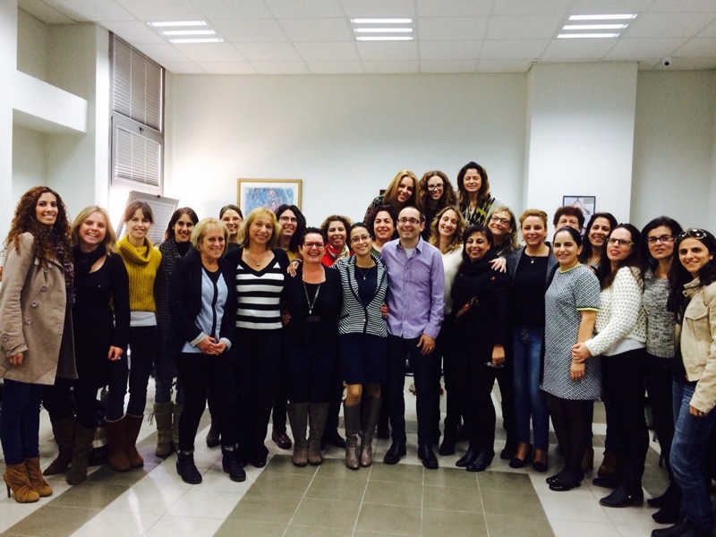 יובל בן בסט - סדנאות צחוק, גרפולוגיה ושפת גוף