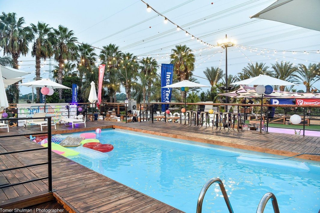 חלום בחווה אורבן - Urban