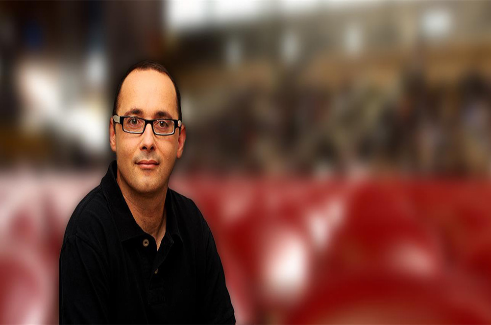 יובל בן בסט - סדנאות צחוק, גרפולוגיה ושפת גוף